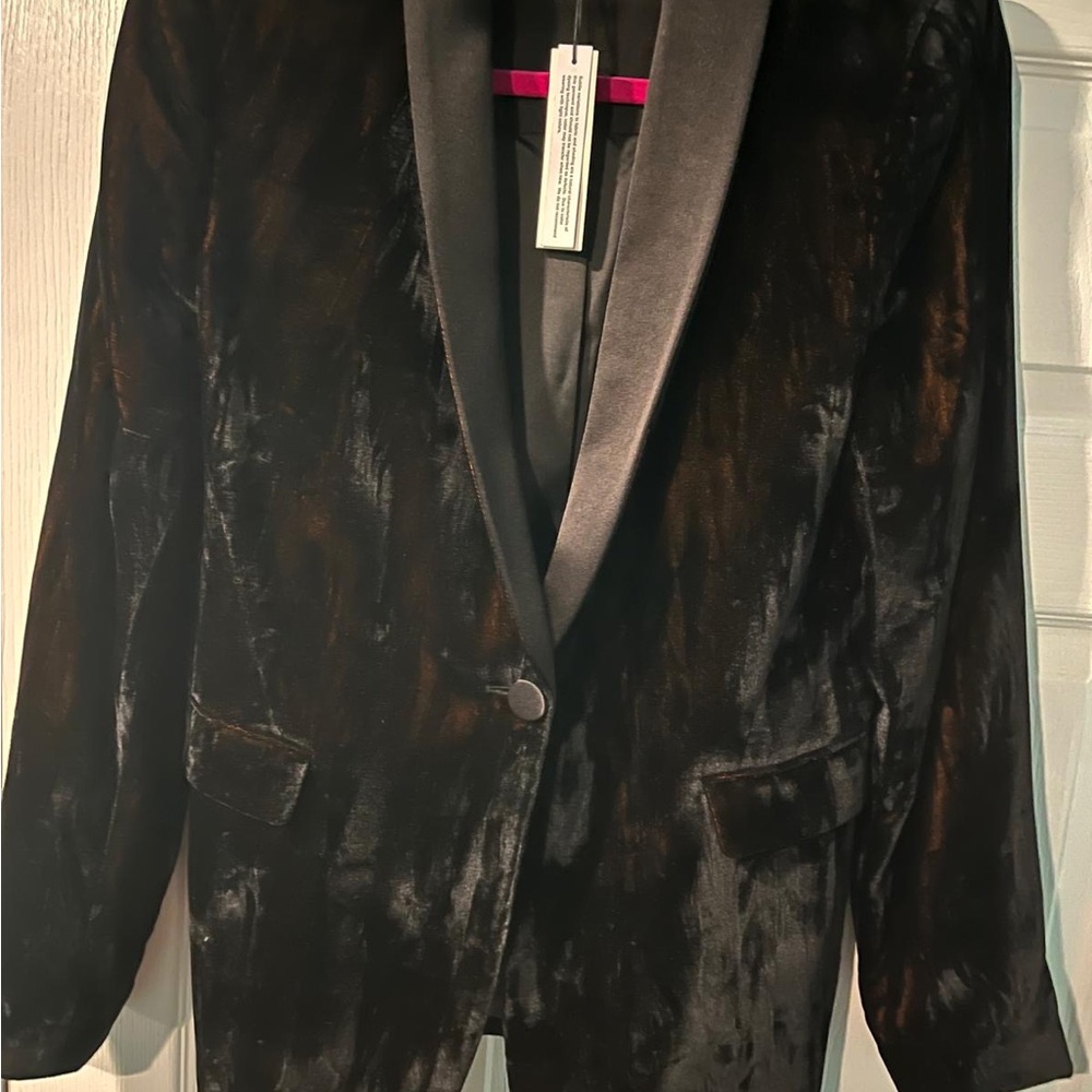 Alice + Olivia Black Velvet Blazer